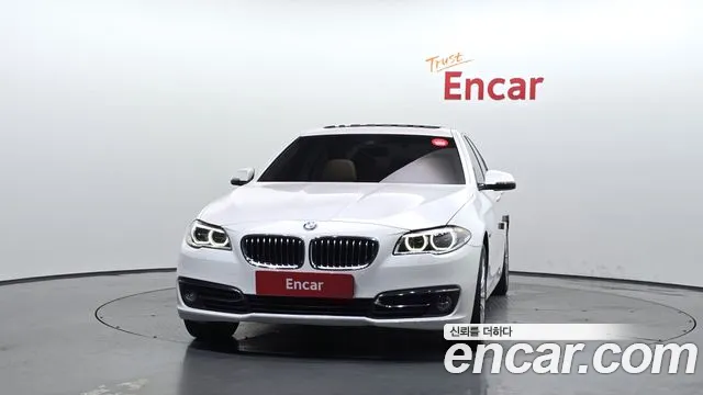 BMW 5 серии 2016 thumb 4