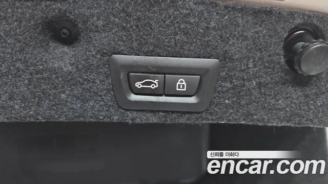 BMW 5 серии 2016 thumb 2