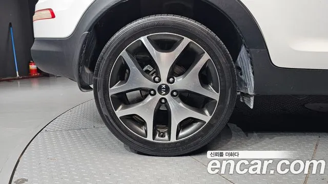 Kia R 2012 thumb 9