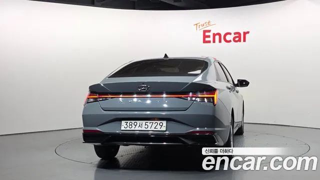 Hyundai Elantra 2020 thumb 8