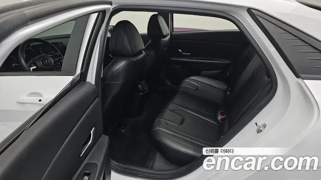 Hyundai Elantra 2020 thumb 3