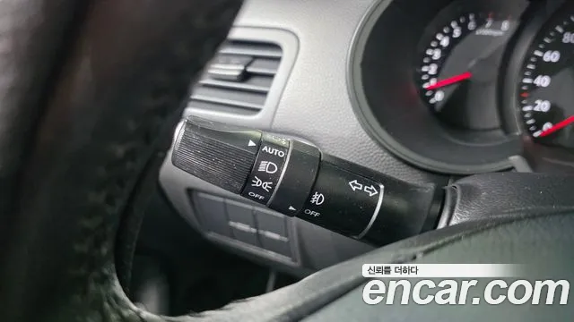 Kia Morning 2012 thumb 8