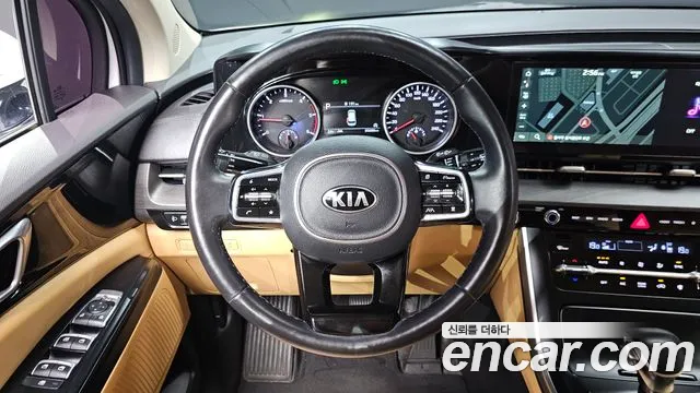 Kia Carnival 2020 thumb 3