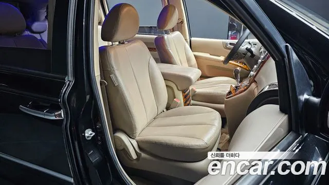 Kia Canival 2014 thumb 11