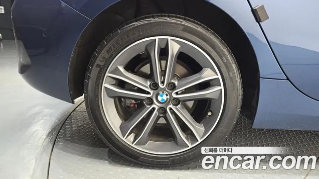 BMW 1 серии 2020 thumb 11