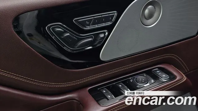 Lincoln Aviator 2020 thumb 5