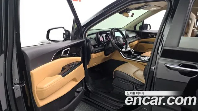 Kia Carnival 2022 thumb 6