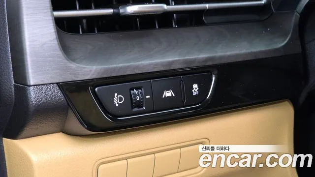 Kia Carnival 2022 thumb 10
