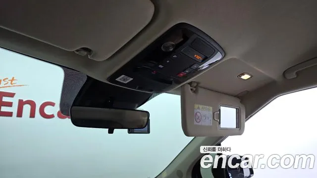 Kia Carnival 2022 thumb 4