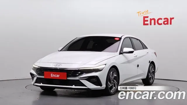 Hyundai Elantra 2023 thumb 4