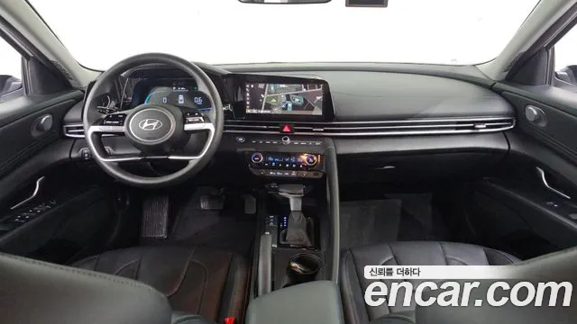 Hyundai Elantra 2023 thumb 5