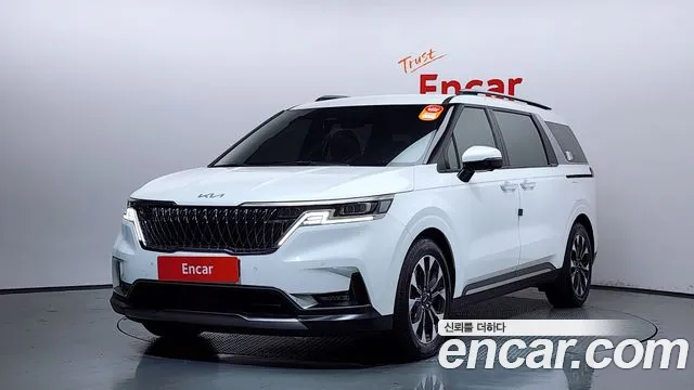 Kia Carnival 2023 thumb 11