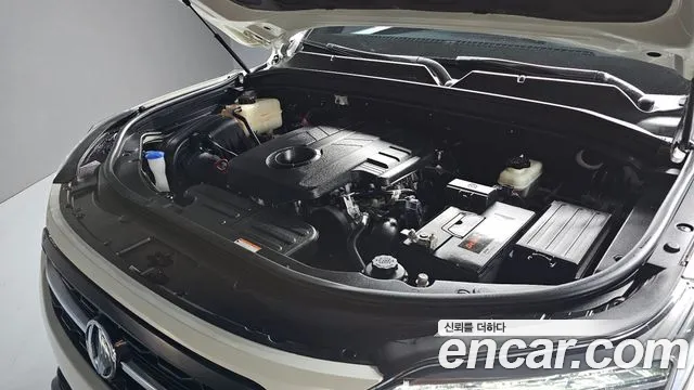 KGM Rexton 2020 thumb 10
