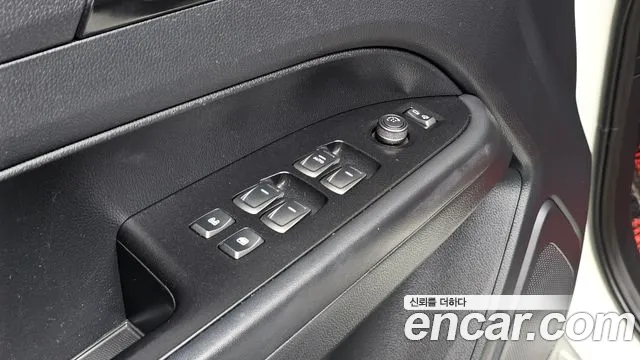 KGM Rexton 2020 thumb 3