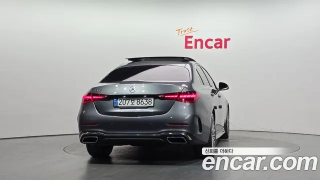 Mercedes-Benz C-Class 2022 thumb 3