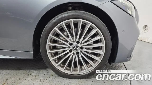Mercedes-Benz C-Class 2022 thumb 7