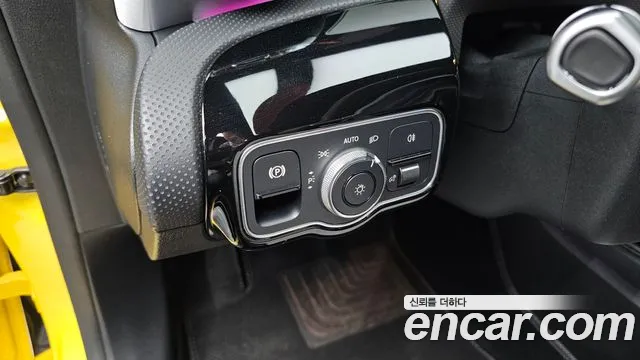 Mercedes-Benz A-Класс 2020 thumb 3