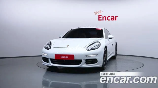 Porsche Panamera 2014 thumb 9