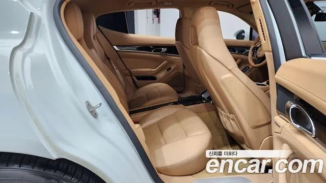 Porsche Panamera 2014 thumb 7