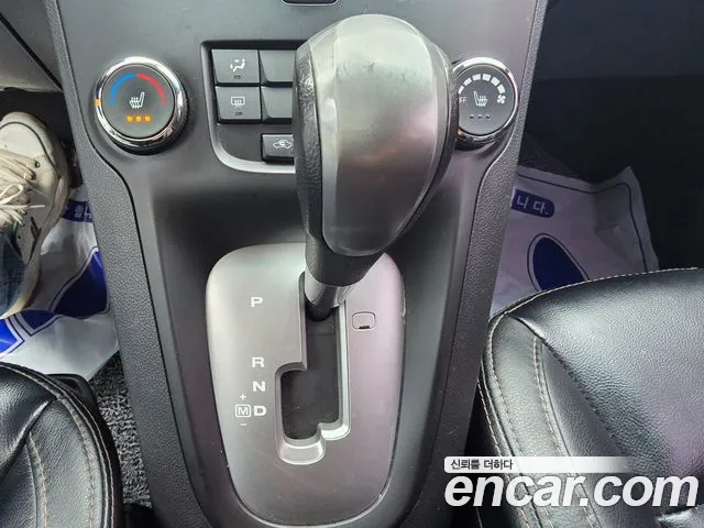 Chevrolet Orlando 2016 thumb 11
