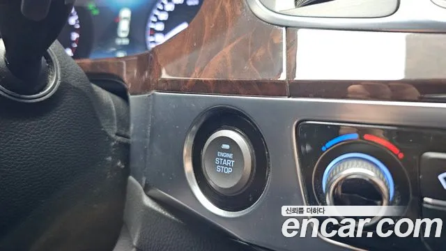 Hyundai Equus 2014 thumb 6