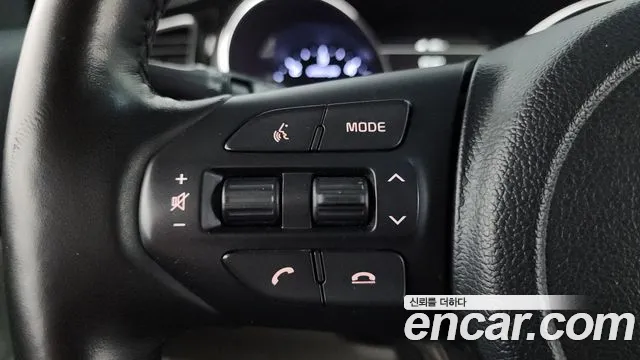Kia Carnival 2019 thumb 7