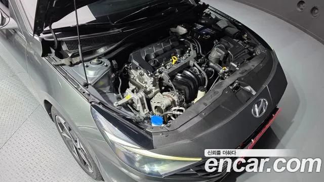 Hyundai Elantra 2020 thumb 2