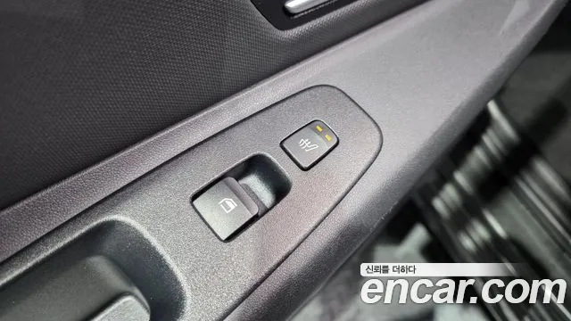 Hyundai Elantra 2020 thumb 9