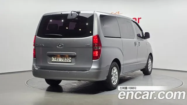 Hyundai Staria 2015 thumb 7