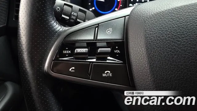 KGM Rexton 2020 thumb 9