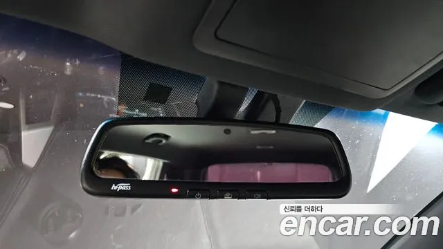 KGM Rexton 2018 thumb 7