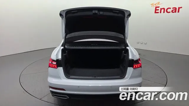 Audi A6 2019 thumb 8