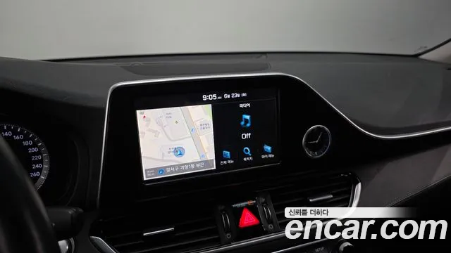 Hyundai Grandeur 2017 thumb 10