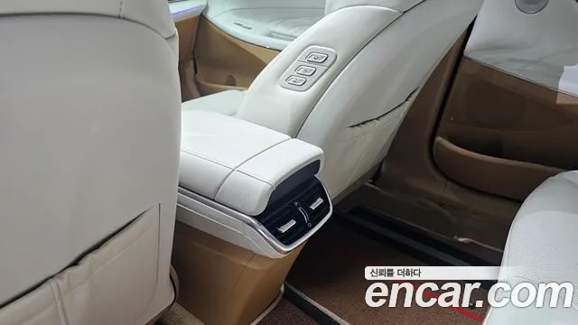 Hyundai Grandeur 2019 thumb 9