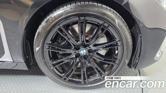 BMW 7 серии 2020 thumb 7