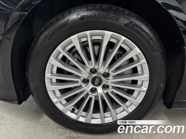 Audi A6 2021 thumb 5