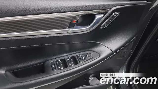 Hyundai Grandeur 2018 thumb 3