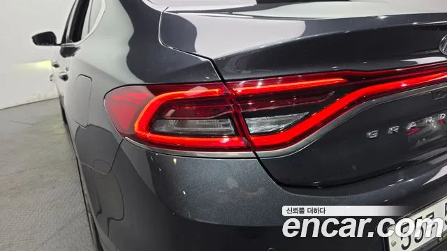 Hyundai Grandeur 2018 thumb 9