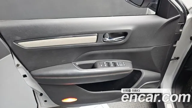 Renault QM6 2021 thumb 10