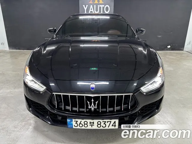Maserati Ghibli 2021 thumb 4