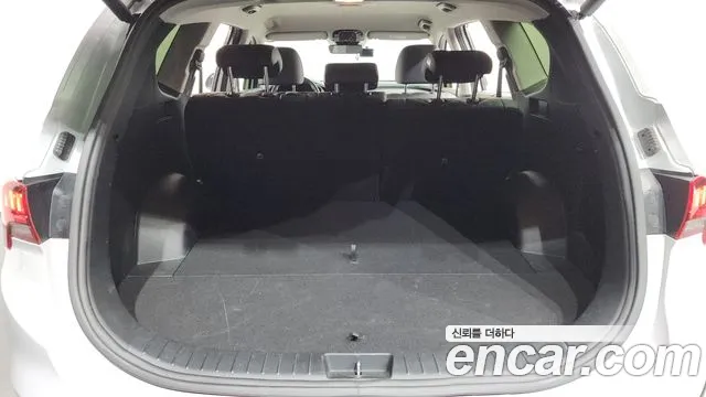 Hyundai Santa Fe 2022 thumb 9