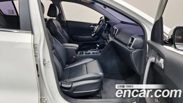 Kia Sportage 2015 thumb 11