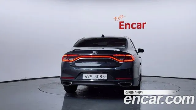 Hyundai Grandeur 2017 thumb 4