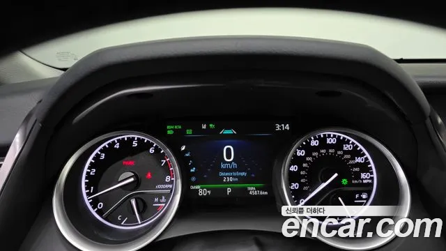 Toyota Camry 2024 thumb 9