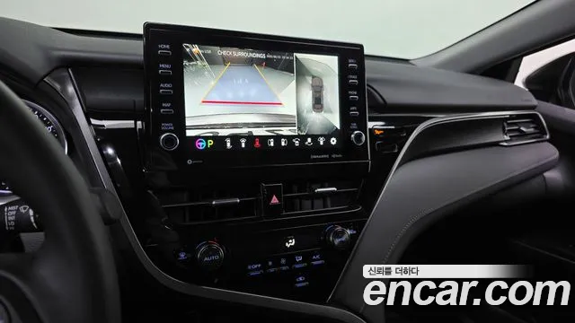 Toyota Camry 2024 thumb 4