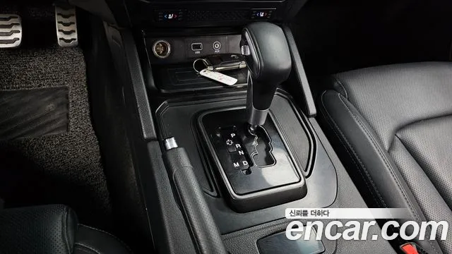 KGM Rexton 2021 thumb 10