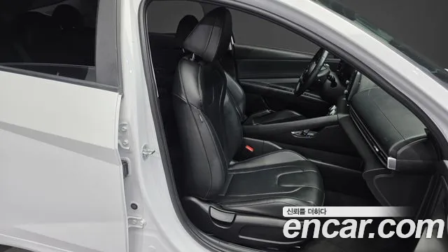 Hyundai Elantra 2021 thumb 2