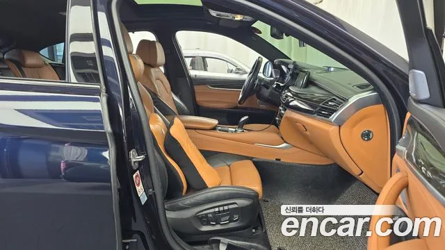 BMW X6 2015 thumb 3