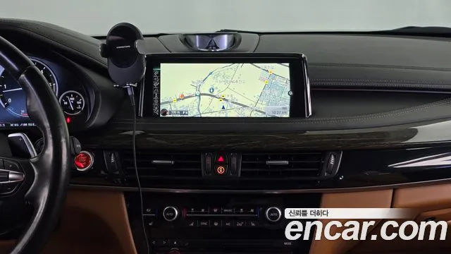 BMW X6 2015 thumb 9