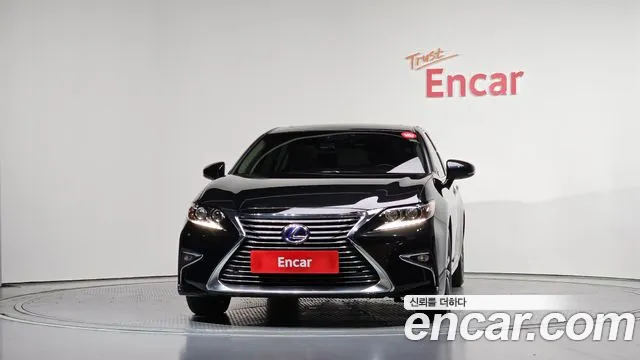 Lexus ES 300h 2018 thumb 2
